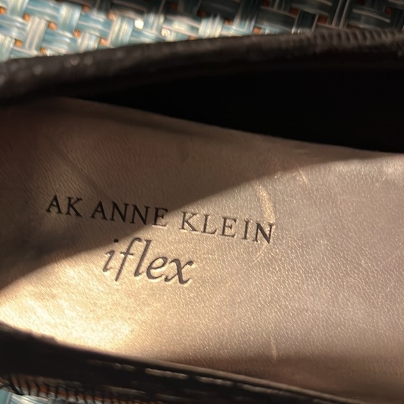 ANNE KLEIN Black Patent Leather Loafer Shoe Sz 9M - Picture 6 of 7